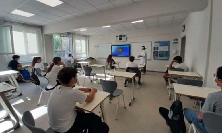 Sınıfta Koronavirüs Pozitif Vaka Çıktı
